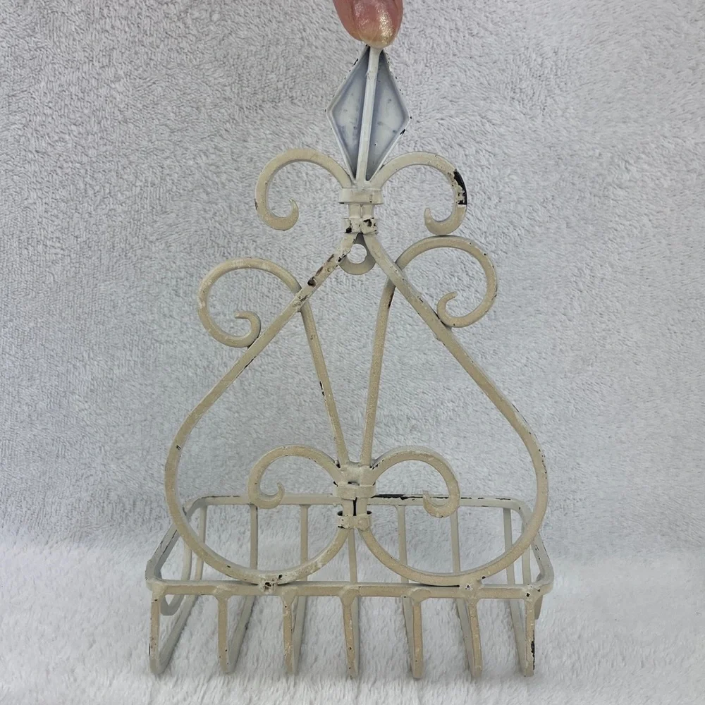 Shabby Chic Vintage-Style Metal Wall Soap Holder 8.5” x 5.5”